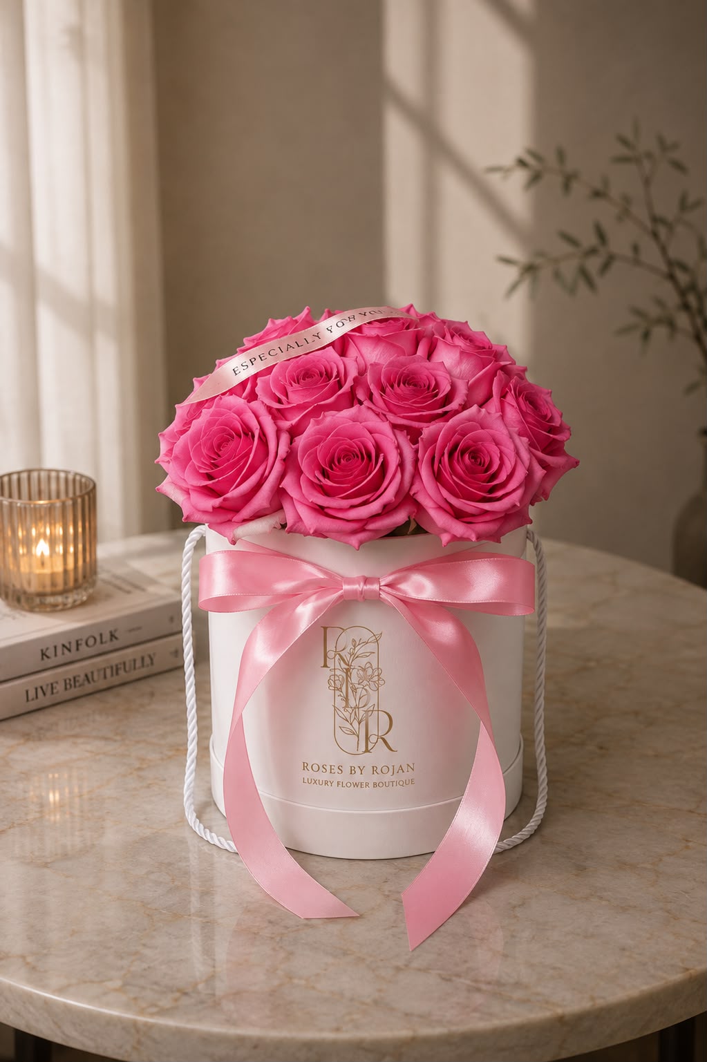 Lush Pink Roses: pink rose in a gift box