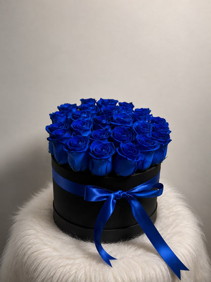 Royal Blue Box: blue rose in a gift box (view 2)