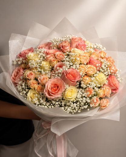 Pink Cloud: pink and white rose in a bouquet (view 2)